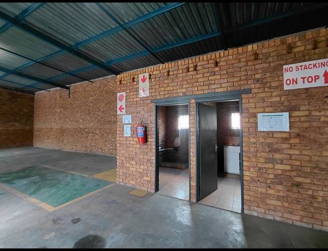 959M² WAREHOUSE TO LET IN POMONA